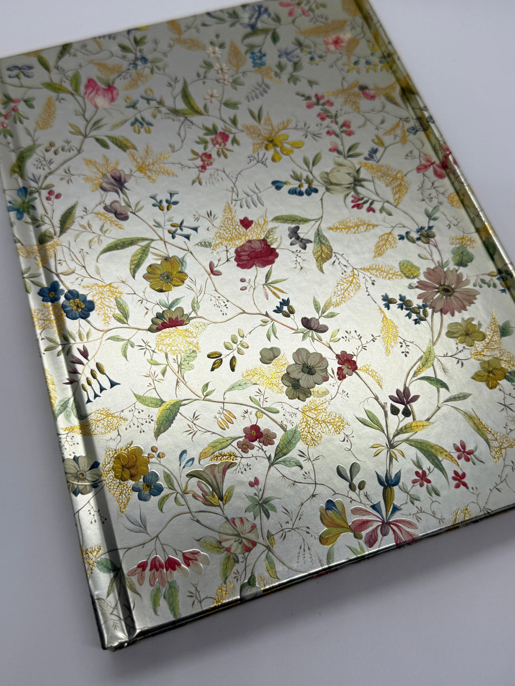 Magnetic Close Notebooks