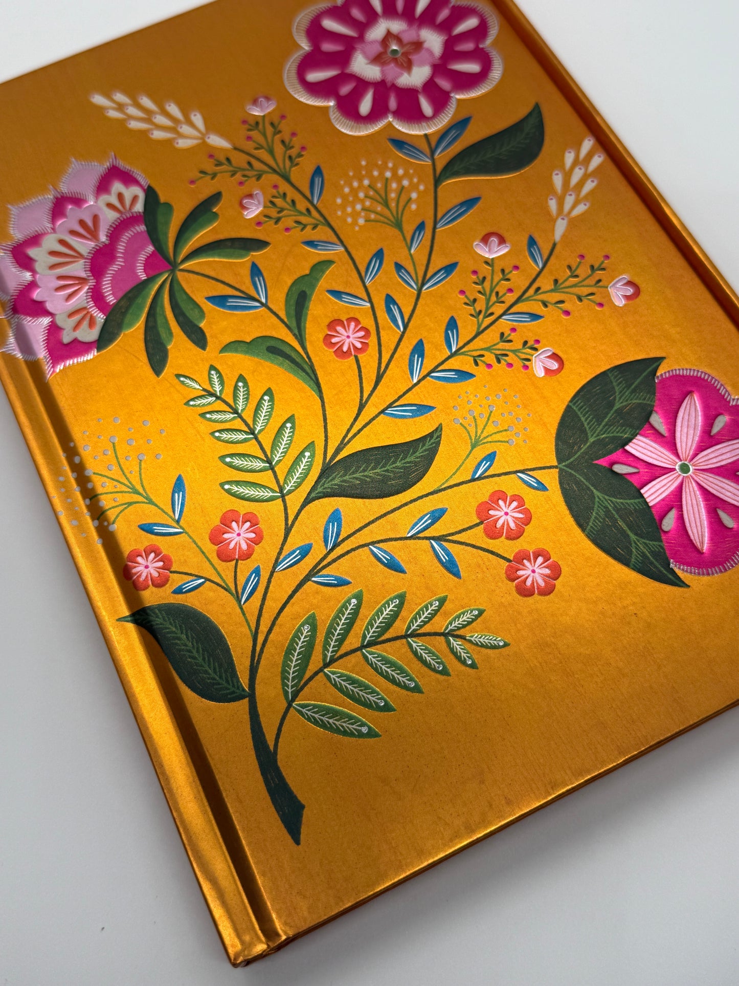 Magnetic Close Notebooks