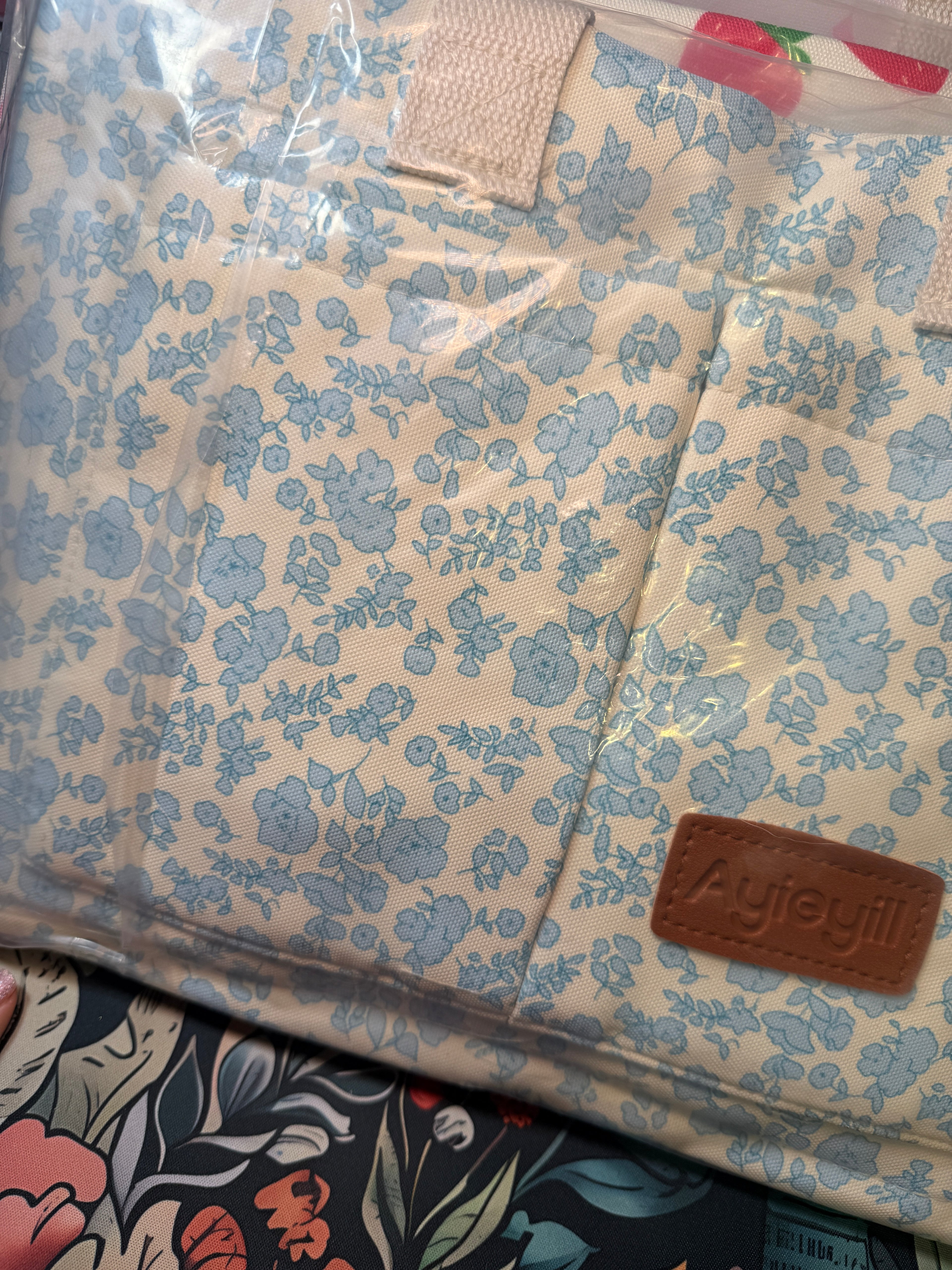 Structured Canvas Totes 👜